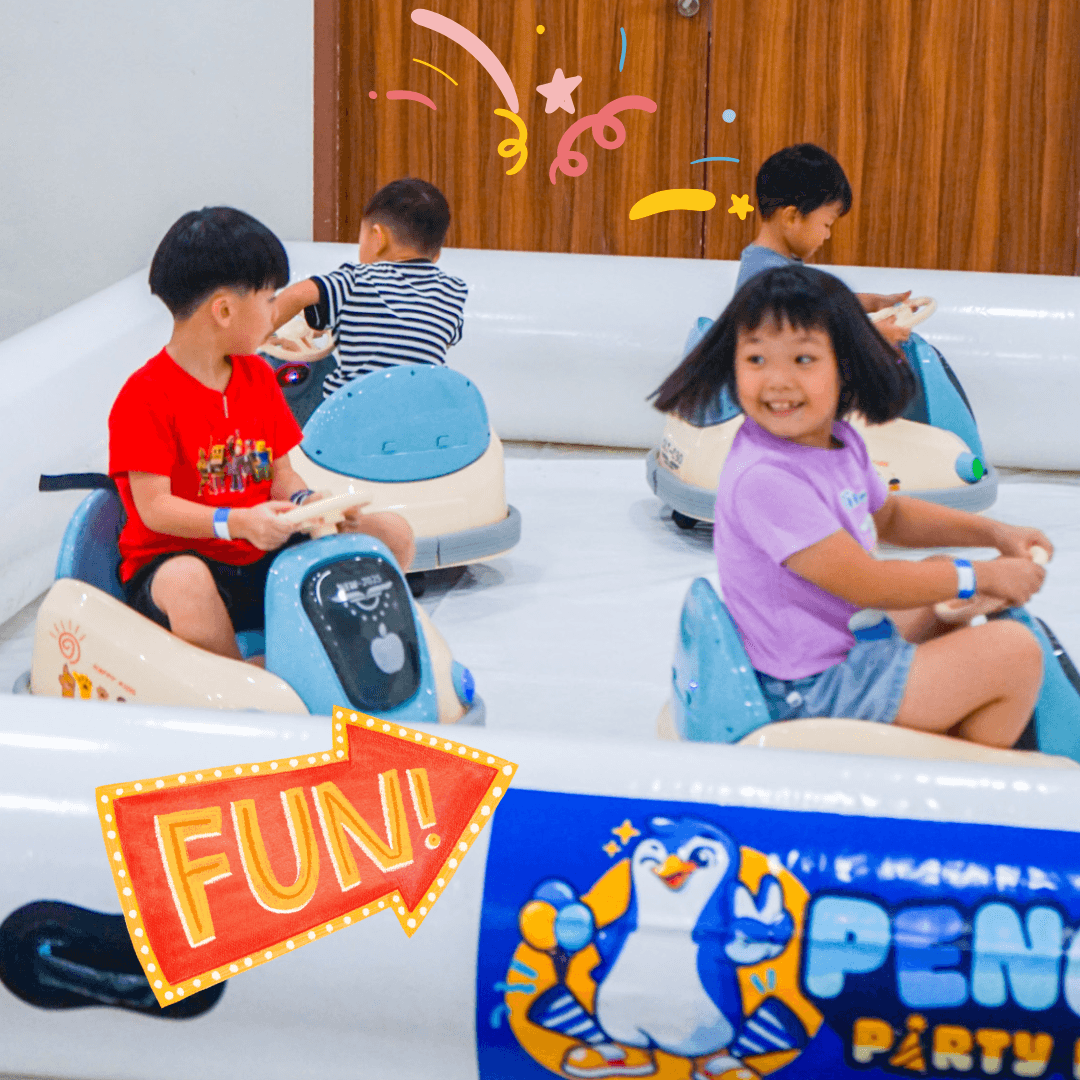https://file.penguinpartypeople.com/uploads/Blue bumper car hori (2).png