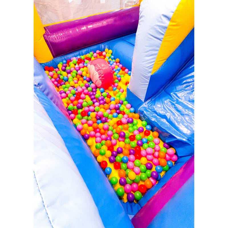 Baby Shark Adventure Bouncy Castle