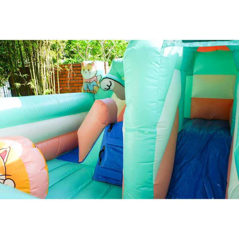 Cats Purrfect Play House Bouncy Castle
