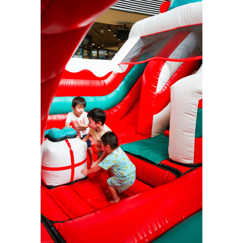 Christmas Wonderland Bouncy Castle