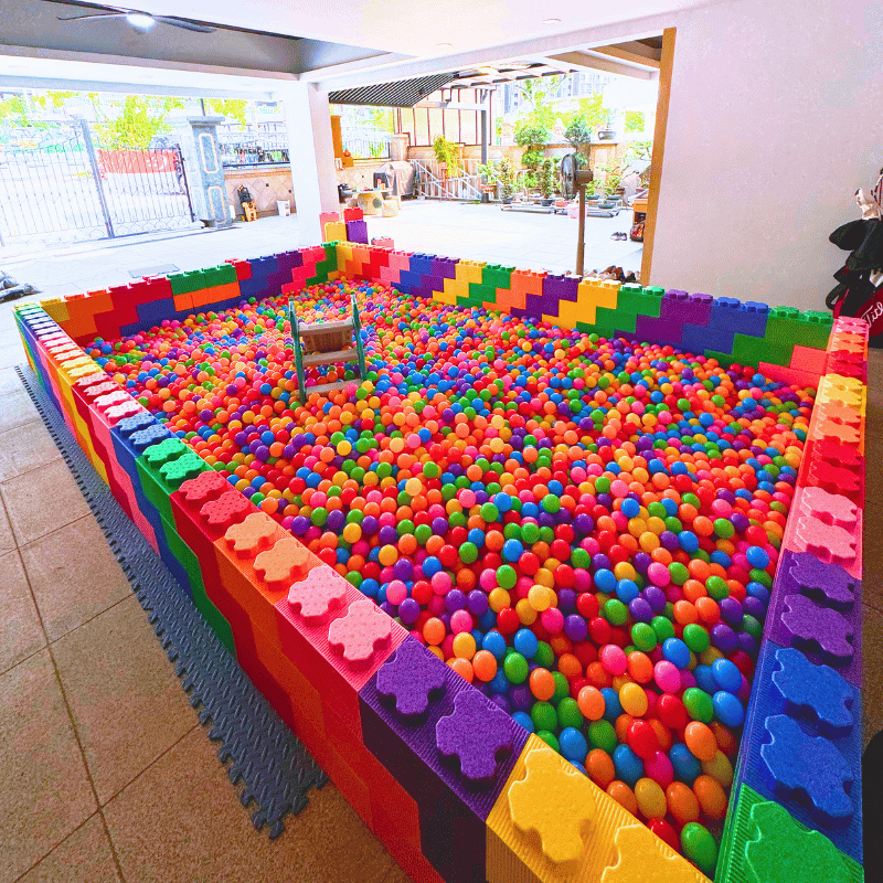 Mega Rainbow Ball Pit