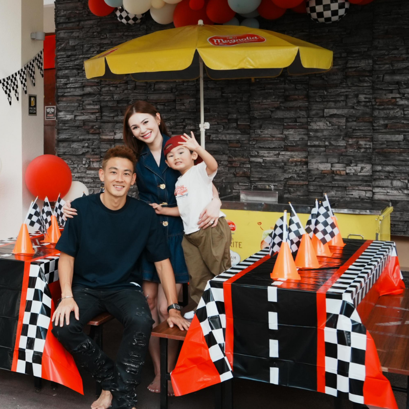 Ice Cream Cart Live Station